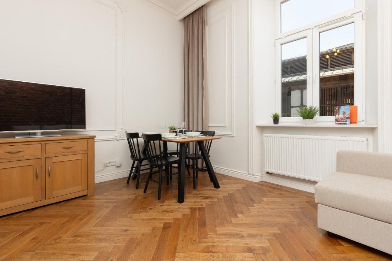 Apartment Strzelecka Old Town Cracow By Renters Prestige Краків Екстер'єр фото